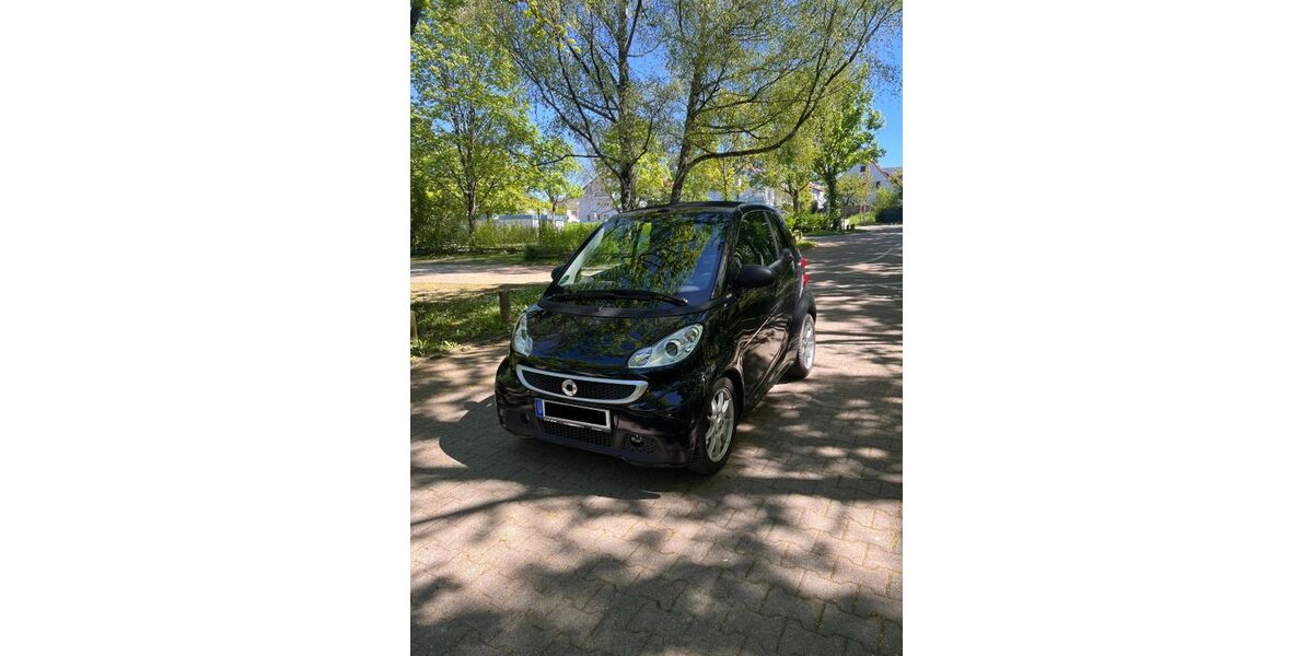 Smart ForTwo 45.000 km 9.500 &euro; Stuttgart 70378