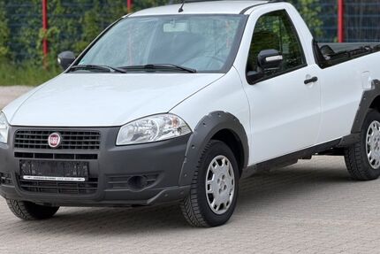 Fiat Strada 286.000 km 5.900 &euro; Windhausen 37539