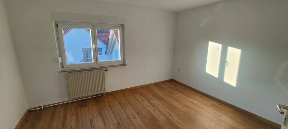 Doppelhaushälfte Bad Mergentheim - 5 Zimmer, 140 m&sup2;, 1.350&euro; | Angebot:26089088