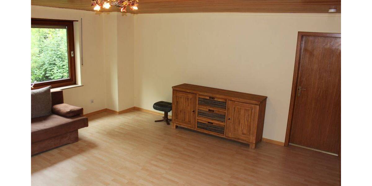 Etagenwohnung Schmallenberg Nordenau - 3 Zimmer, 73 m&sup2;, 390&euro; | Angebot:26908603
