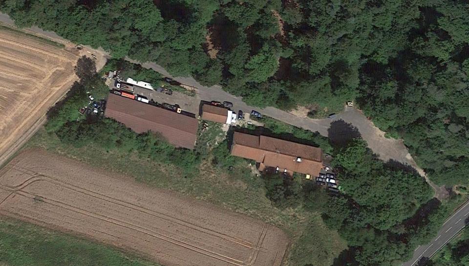 Mehrfamilienhaus, Wohnhaus Cölbe - 30 Zimmer, 500 m&sup2;, 199.000&euro; | Angebot:23759431