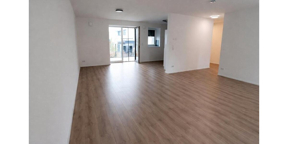 Erdgeschoßwohnung Wassertrüdingen - 2 Zimmer, 77 m&sup2;, 900&euro; | Angebot:26249369