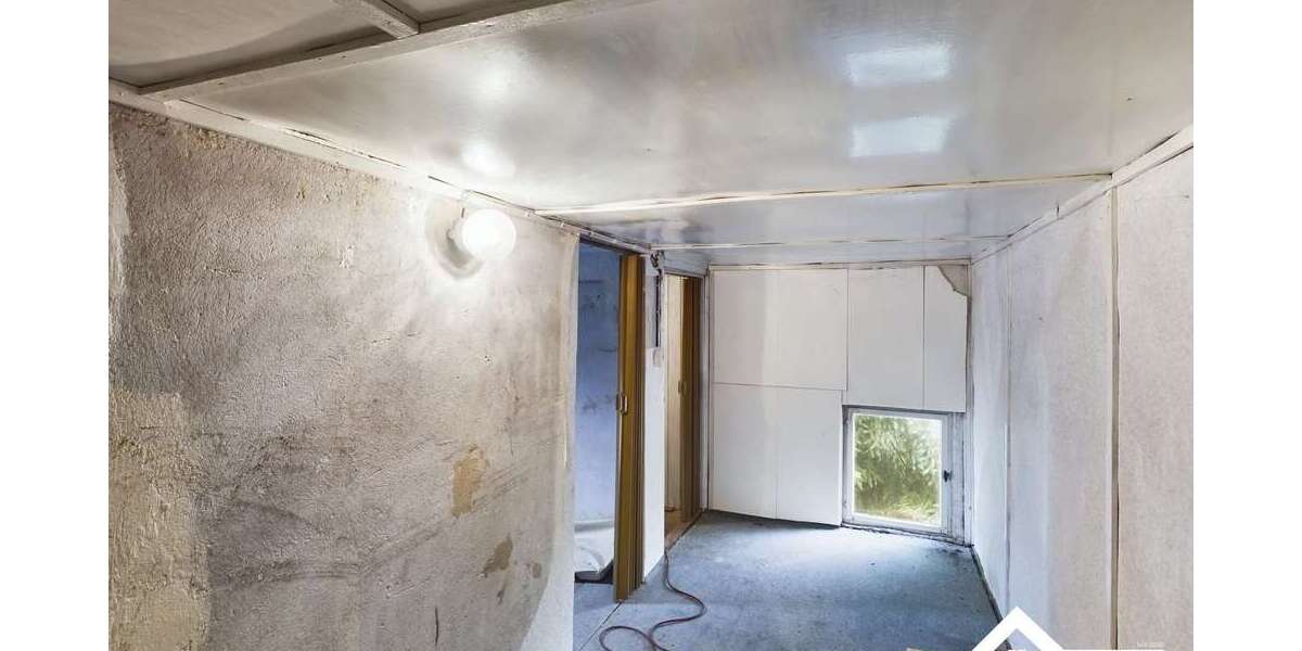 Einfamilienhaus mit viel Potenzial, großem Grundstück und vielseitig nutzbarem Nebengebäude - Einfamilienhaus Grimme Grimme | Angebot:25717453