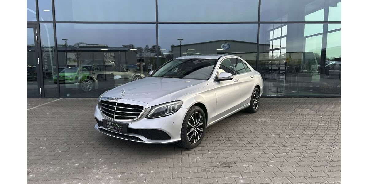 Mercedes-Benz C 200 63.500 km 23.990 &euro; Schortens 26419