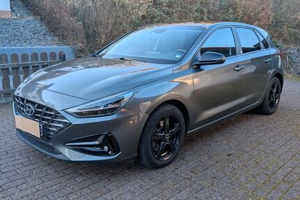 Hyundai i30 84.400 km 17.150 &euro; Felsberg 34587