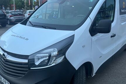 Opel Vivaro 217.000 km 6.800 &euro; Augsburg 86154