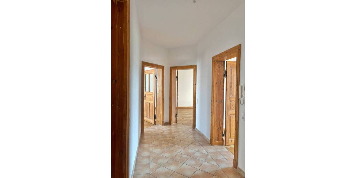 Etagenwohnung Schwerin Paulsstadt - 5 Zimmer, 177 m&sup2;, 2.130&euro; | Angebot:20589115