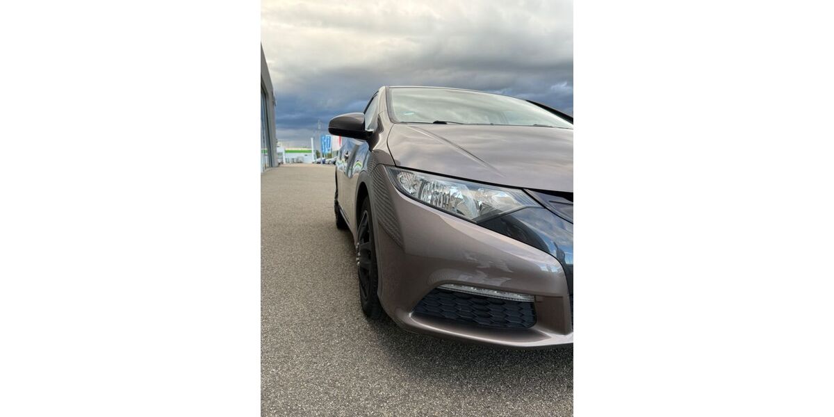 Honda Civic 113.500 km 7.400 &euro; Koblenz 56070
