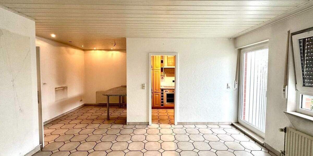 Etagenwohnung Neuss Weckhoven - 3 Zimmer, 67 m&sup2;, 209.000&euro; | Angebot:24821746