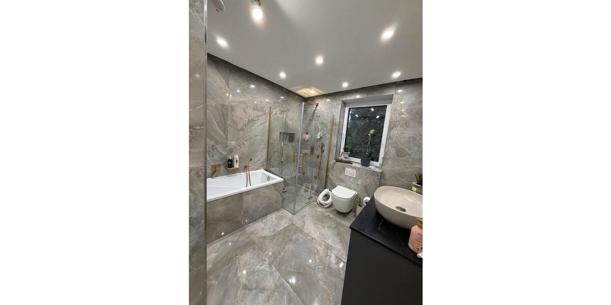 Etagenwohnung Porta Westfalica - 4 Zimmer, 130 m&sup2;, 1.800&euro; | Angebot:26350853