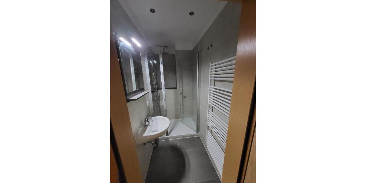 Hochparterre Lauter-Bernsbach Bernsbach - 5 Zimmer, 105 m&sup2;, 651&euro; | Angebot:24840388