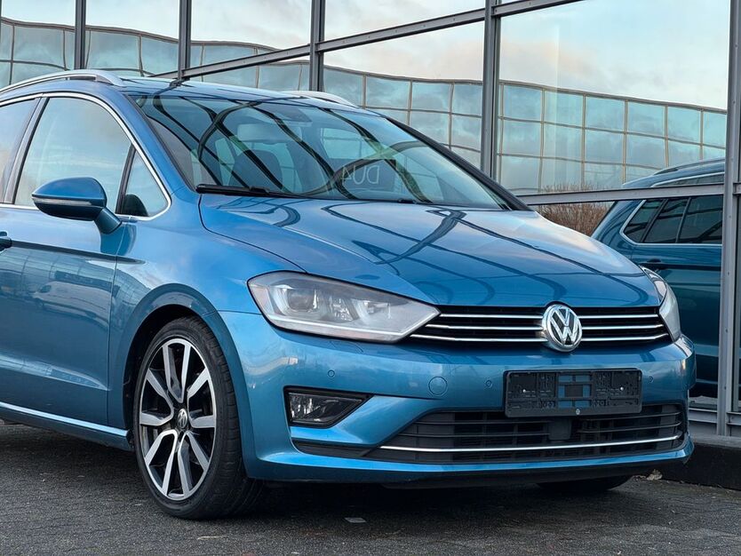 VW Golf Sportsvan 159.740 km 12.490 € Mönchengladbach 41068