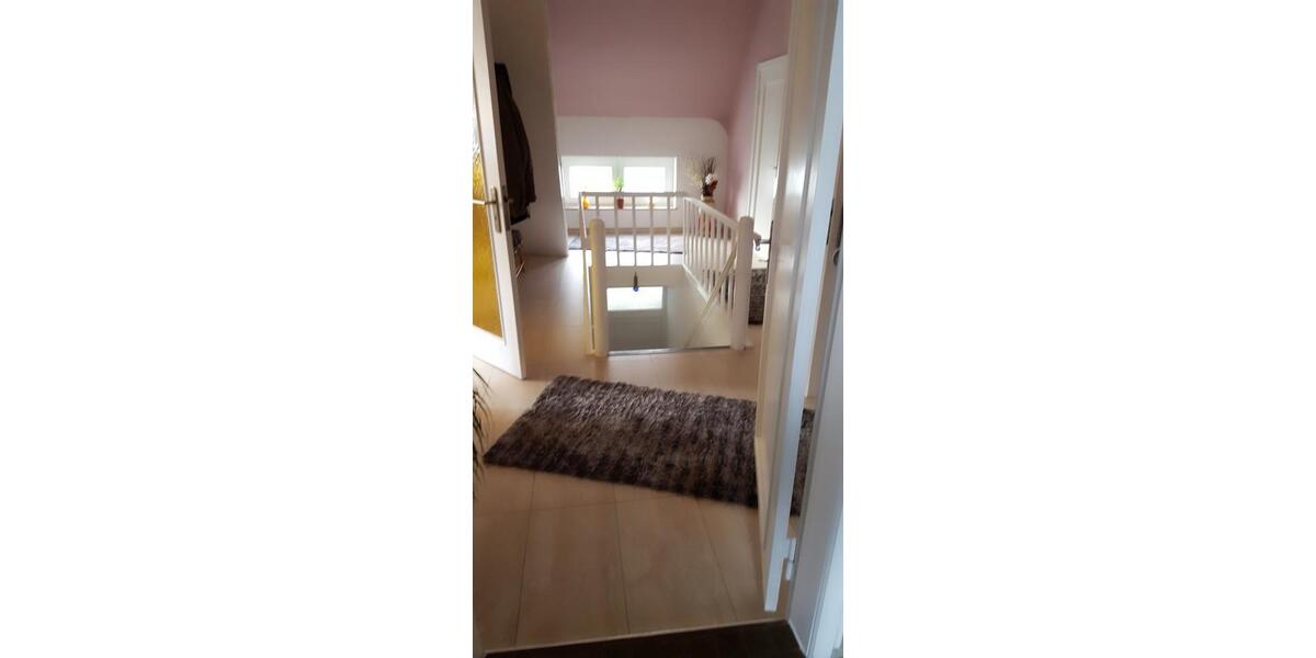 Etagenwohnung Bremen Blumenthal - 5 Zimmer, 125 m&sup2;, 1.300&euro; | Angebot:26316223