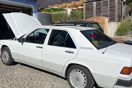 Mercedes 190