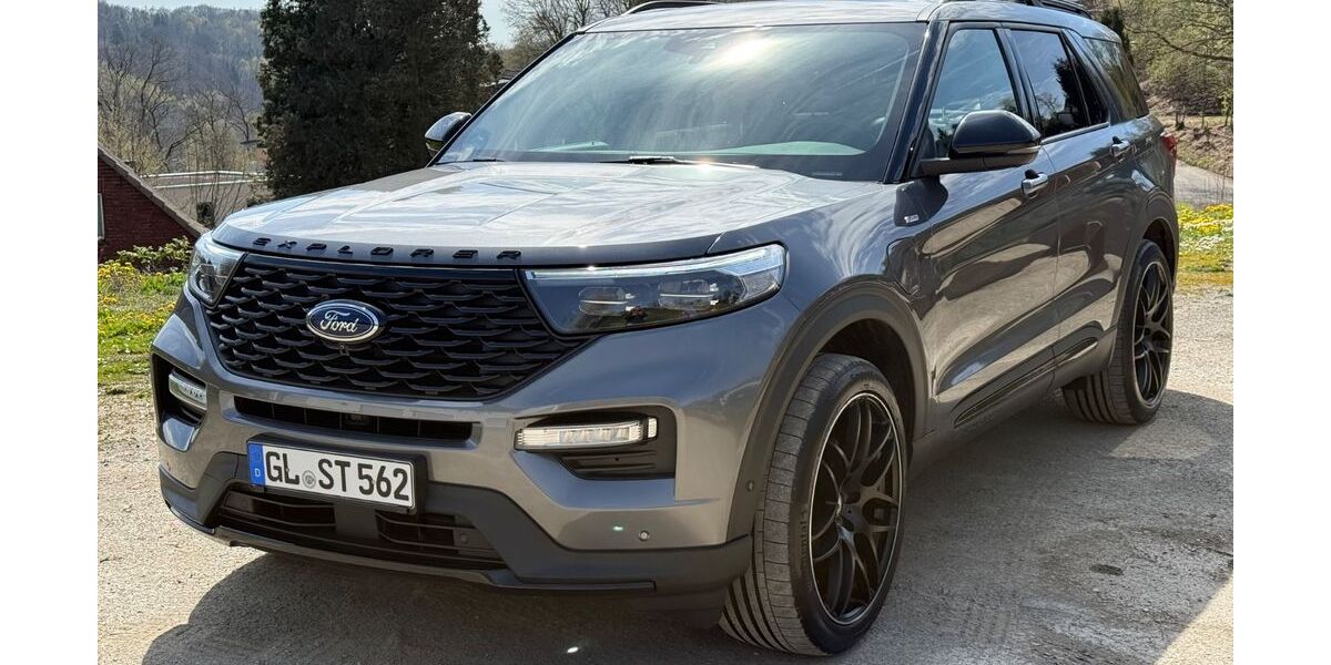 Ford Explorer 70.000 km 47.900 &euro; Kürten 51515