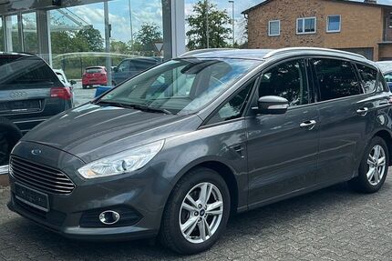 Ford S-Max 225.000 km 8.990 &euro; Bielefeld 33689