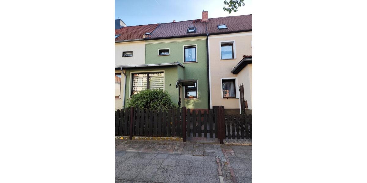 Reihenhaus Zerbst (Anhalt) - 2 Zimmer, 105 m&sup2;, 170.000&euro; | Angebot:26383118