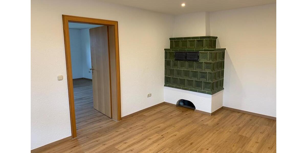 Einfamilienhaus Straßkirchen - 9 Zimmer, 221 m&sup2;, 1.950&euro; | Angebot:26617779