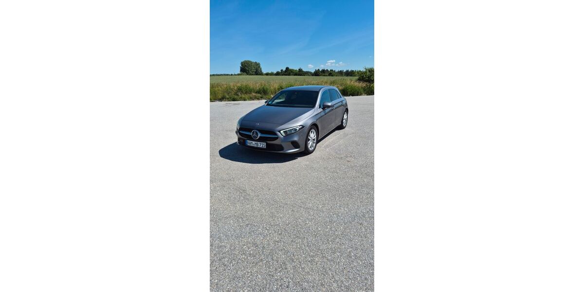 Mercedes-Benz A 180 125.000 km 17.100 &euro; Dambeck 23996