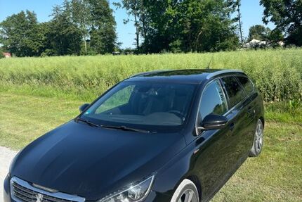 Peugeot 308 142.000 km 8.900 &euro; Osnabrück 49080