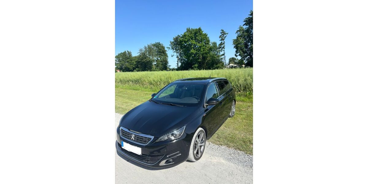 Peugeot 308 142.000 km 8.900 &euro; Osnabrück 49080