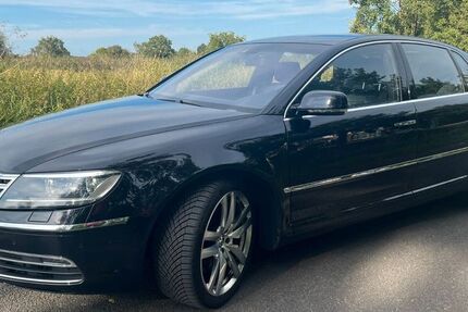 VW Phaeton