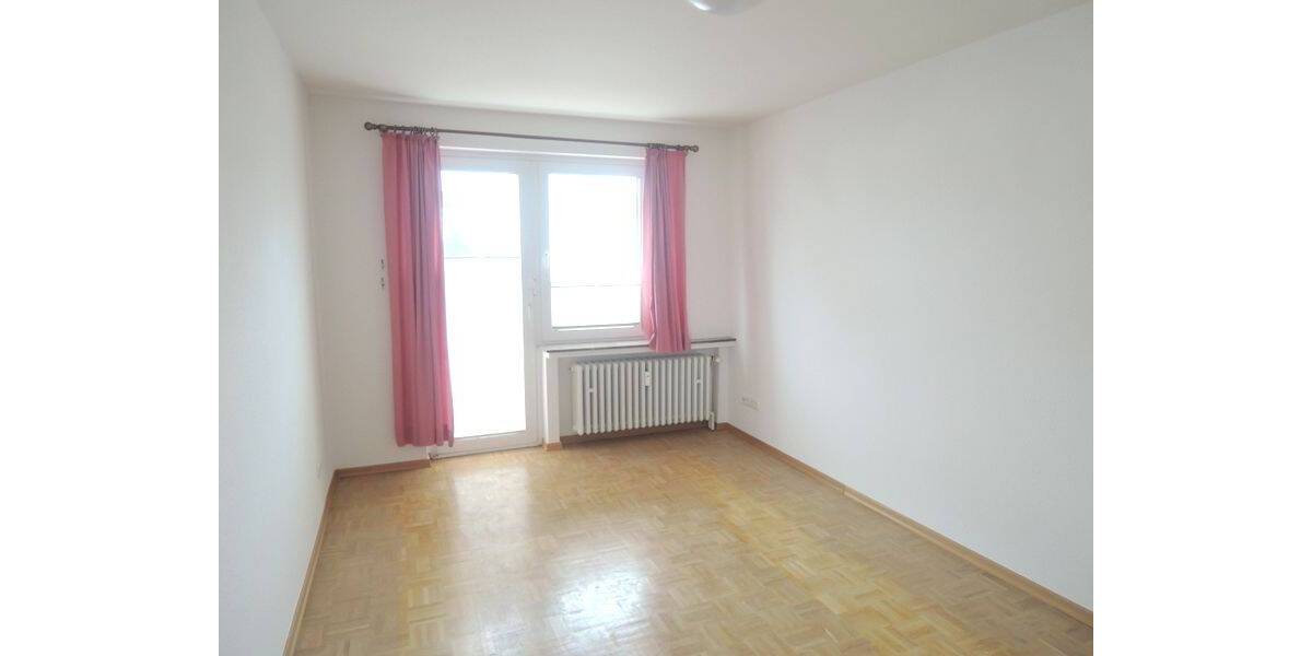 Etagenwohnung Northeim - 4 Zimmer, 98 m&sup2;, 600&euro; | Angebot:26346953