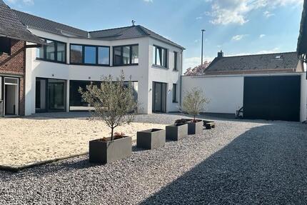 Haus Erkelenz - 1.690.000&euro; | Angebot:26799563