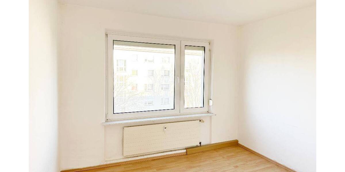 Etagenwohnung Zeithain - 3 Zimmer, 57 m&sup2;, 30.000&euro; | Angebot:25692162