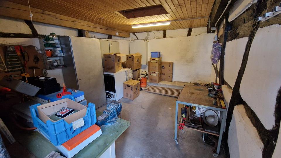 Bauernhaus, Landhaus Nettersheim - 7 Zimmer, 89 m&sup2;, 220.000&euro; | Angebot:27157925