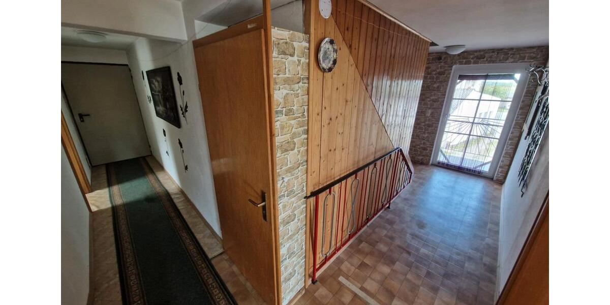 Mehrfamilienhaus, Wohnhaus Langenpreising - 6 Zimmer, 190 m&sup2;, 4.500&euro; | Angebot:26652340