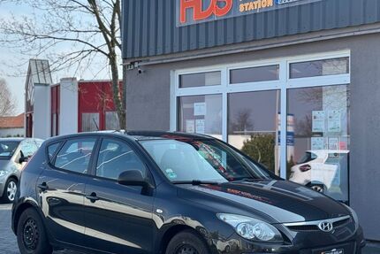 Hyundai i30 189.000 km 3.890 &euro; Goslar 38644