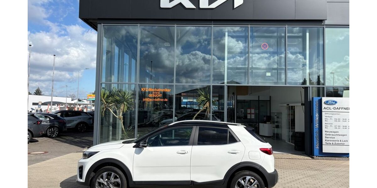 Kia Stonic 26.100 km 19.950 &euro; Leipzig 04316