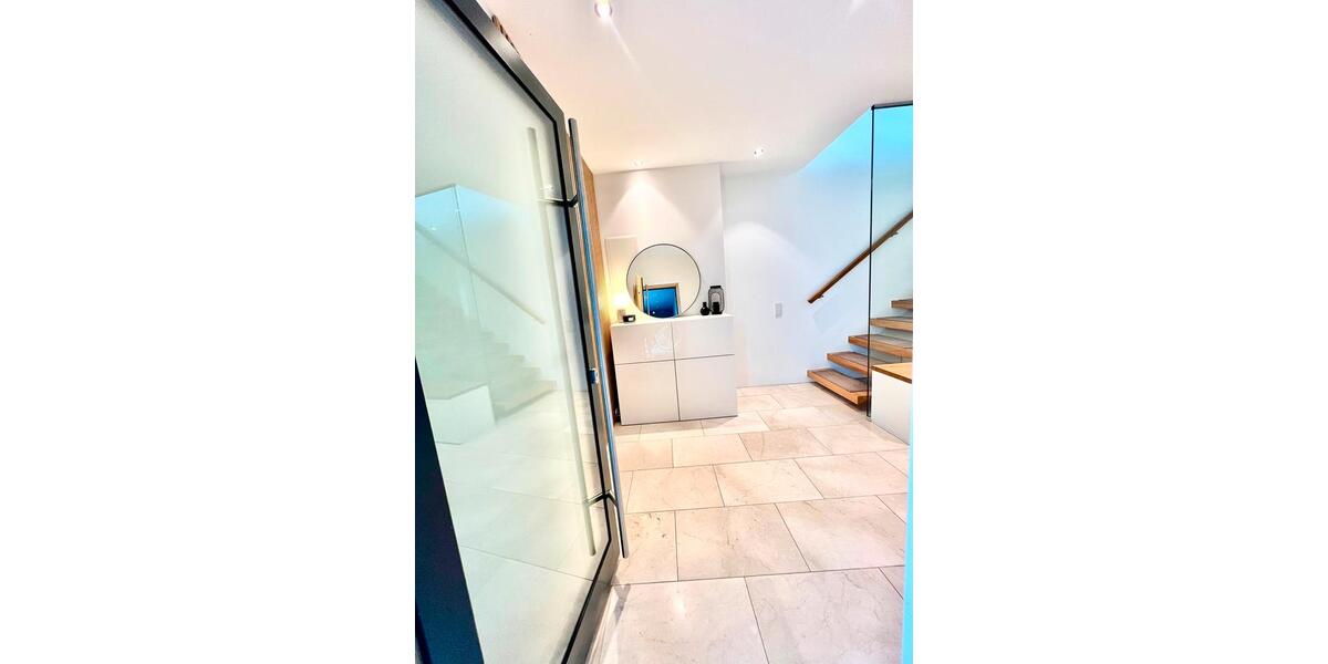 Doppelhaushälfte Ludwigsburg - 5 Zimmer, 205 m&sup2;, 1.490.000&euro; | Angebot:27128077
