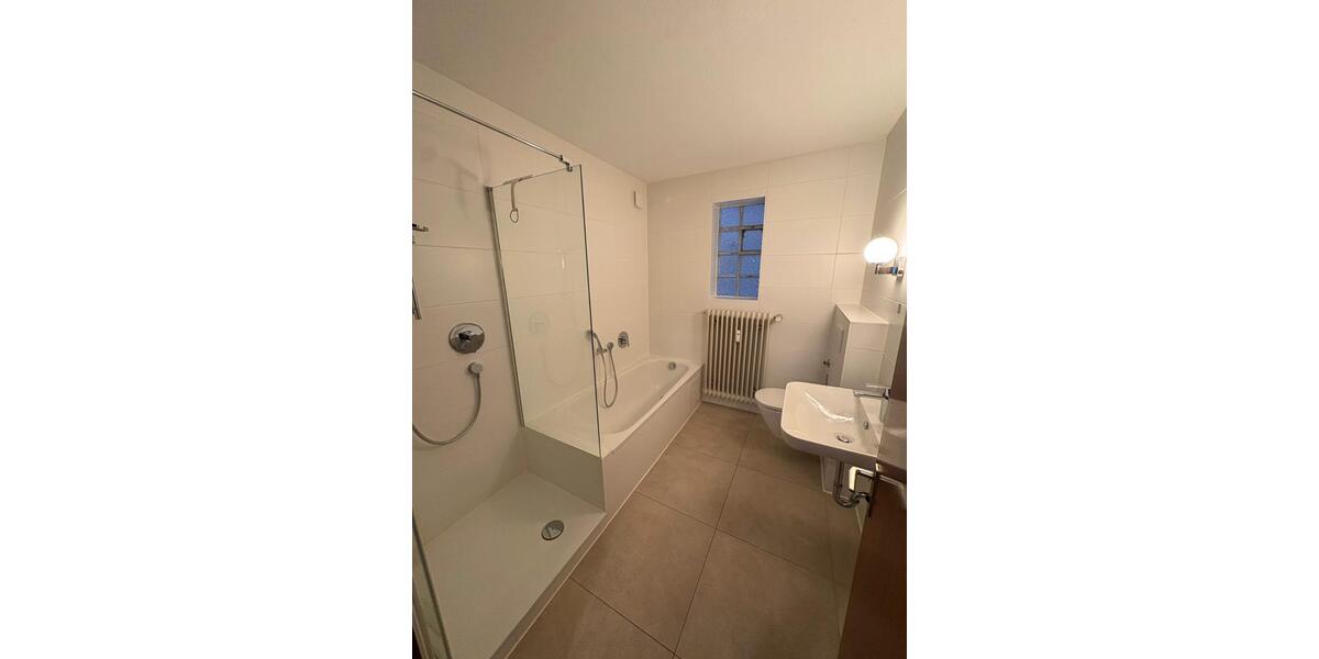 Etagenwohnung Köngen - 4.5 Zimmer, 120 m&sup2;, 390.000&euro; | Angebot:27077221
