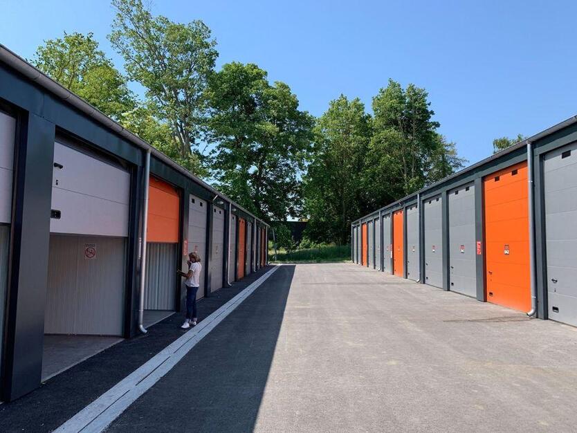 Lager- und Hallenflächen 28-112m² | SOMMERAKTION | Lagerfläche mieten in Neuenhagen zimmer