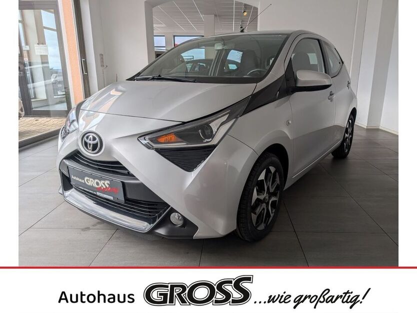 Aygo (X)