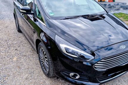 Ford S-Max 96.000 km 16.290 &euro; München 81243