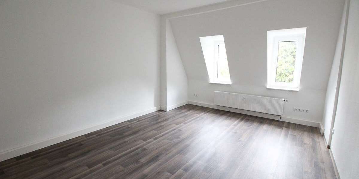 Etagenwohnung Aue Aue - 2 Zimmer, 65 m&sup2;, 293&euro; | Angebot:26845094