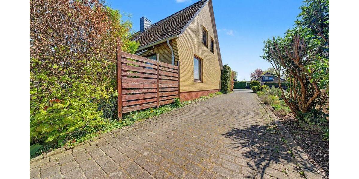Einfamilienhaus Breitenburg - 4 Zimmer, 118 m&sup2;, 259.000&euro; | Angebot:26684091