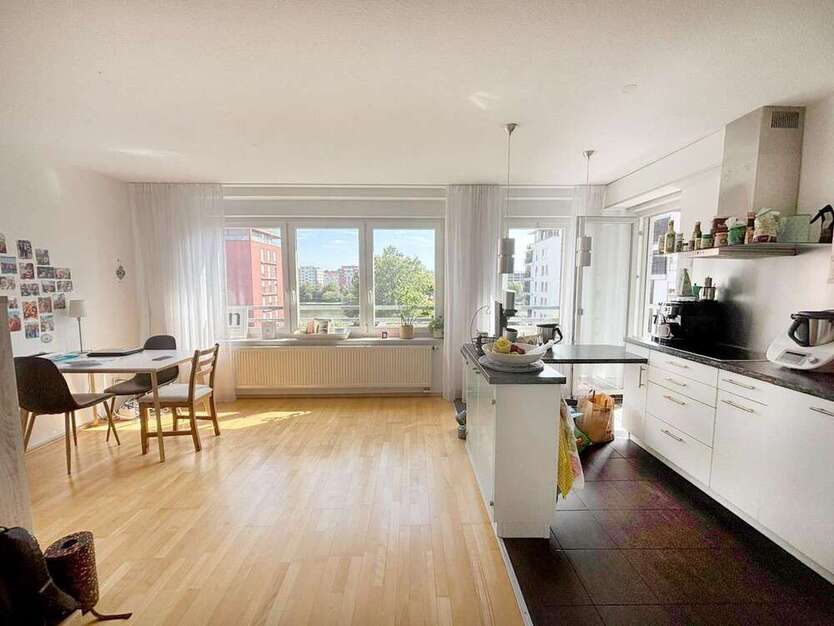 Wohnung zum Mieten in Frankfurt am Main 1.220 € 56 m²