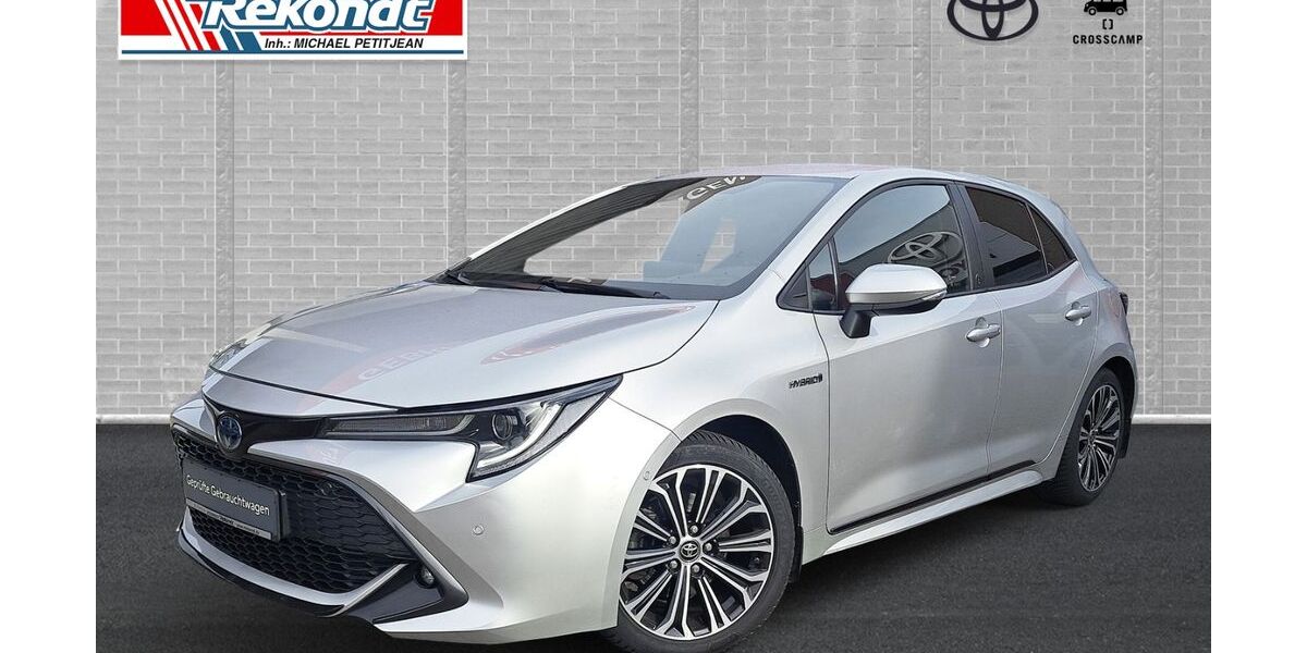 Toyota Corolla 60.500 km 23.990 &euro; Lübeck 23566
