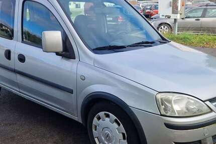 Opel Combo 218.700 km 2.900 € Balingen 72336