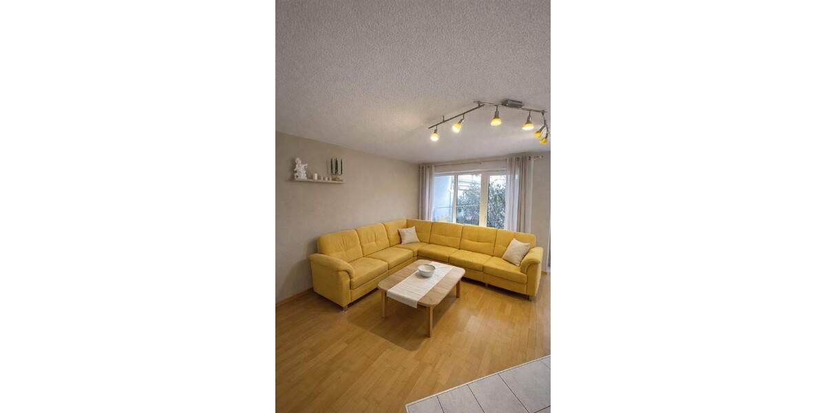 Etagenwohnung Radolfzell am Bodensee Radolfzell - 4 Zimmer, 118 m&sup2;, 449.000&euro; | Angebot:25532076