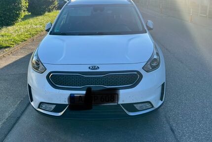 Kia Niro 211.000 km 11.000 &euro; Augsburg 86179