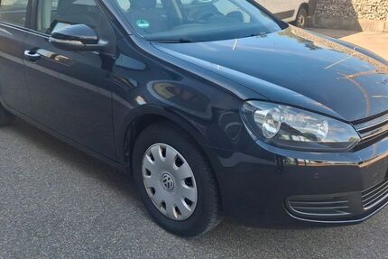 VW Golf 131.000 km 3.450 &euro; bad Wurzach 88410