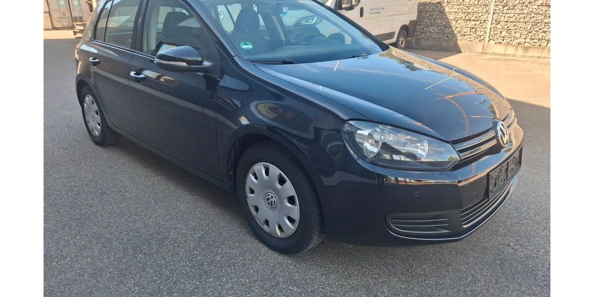 VW Golf 131.000 km 3.450 &euro; bad Wurzach 88410