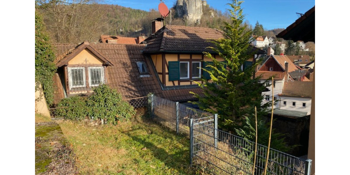 kleines Häuschen in idyllischer Lage von Streitberg 4 zimmer