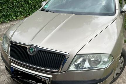 Skoda Octavia 194.000 km 3.000 &euro; Naumburg 06618