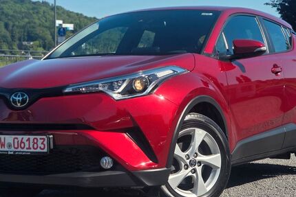 Toyota C-HR 33.000 km 15.490 &euro; Oberwinter 53424